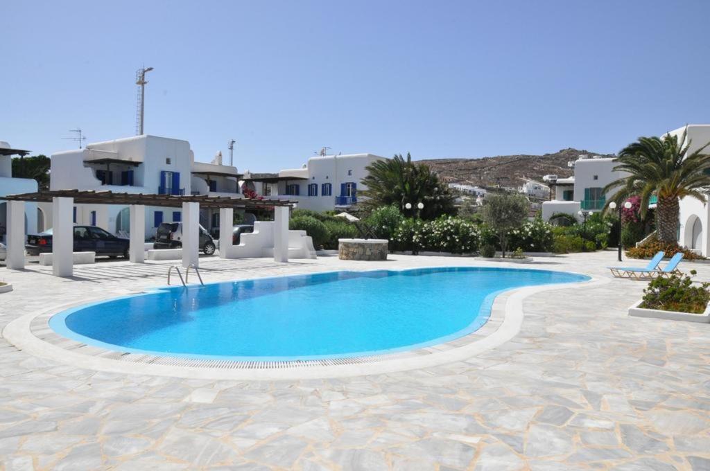 Вілла Luxury House With Swimming Pool In Орнос Екстер'єр фото